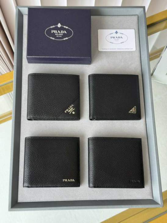 Picture of Prada Wallets _SKUfw204491716fw
